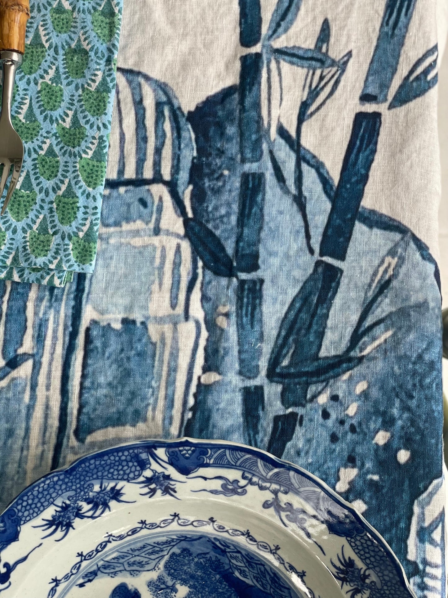 " Hong Kong Homage " Linen Tablecloth - The Ginger Jar Lamp Co.