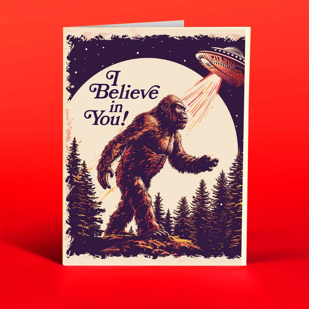 " Yeti Alien " Card